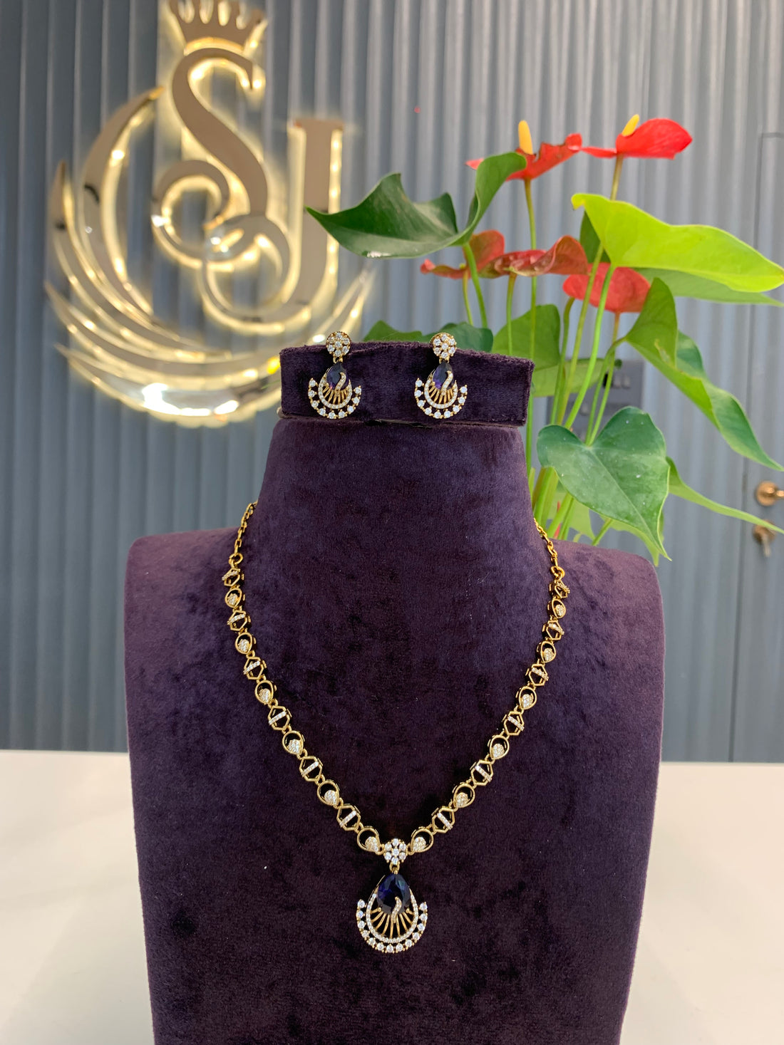 Simple cute necklace