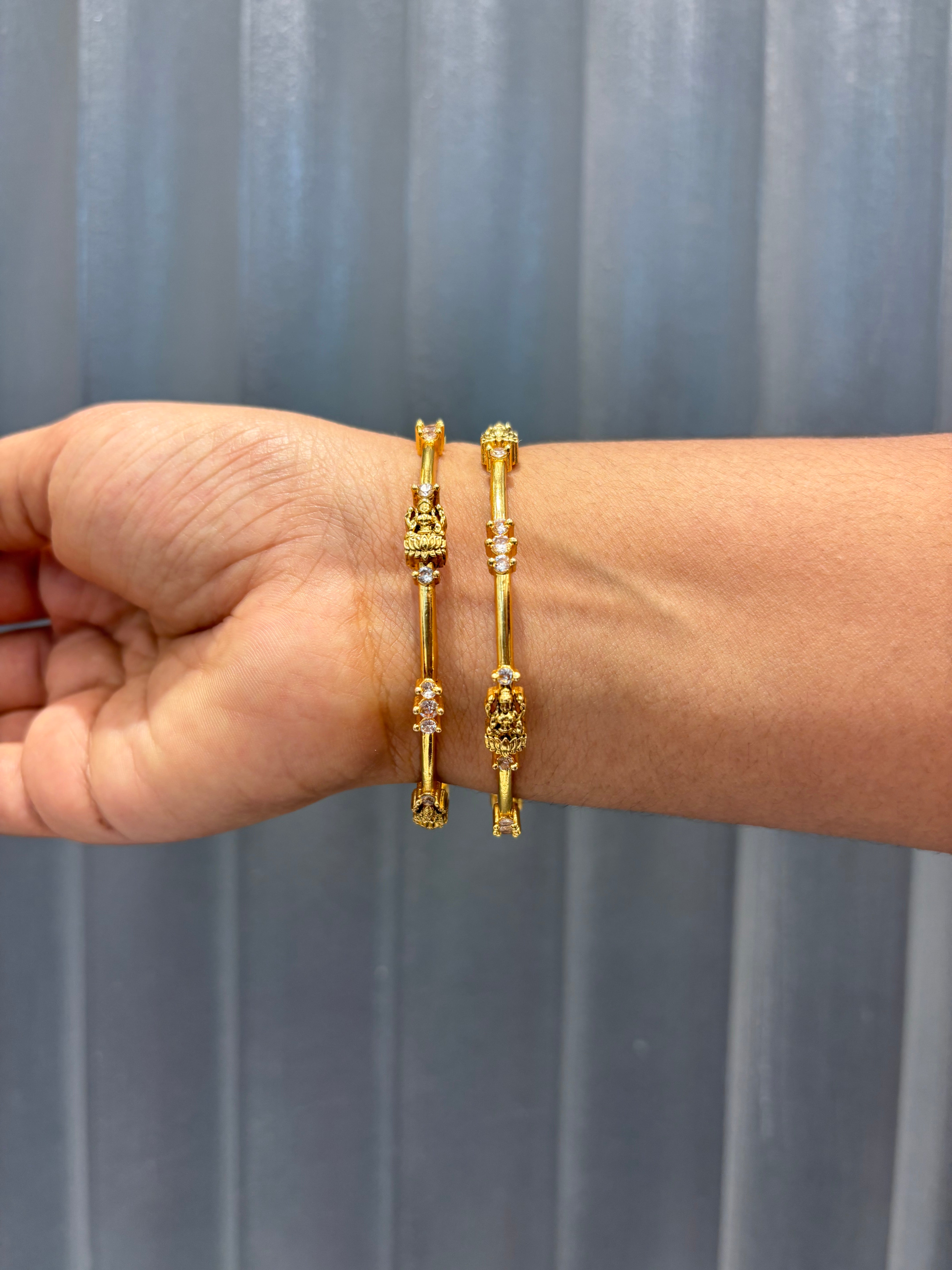 Nakshi nice bangles – Sujatha Gold Covering Works