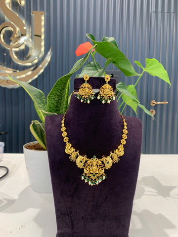 Beautiful customised simple nakshi necklace