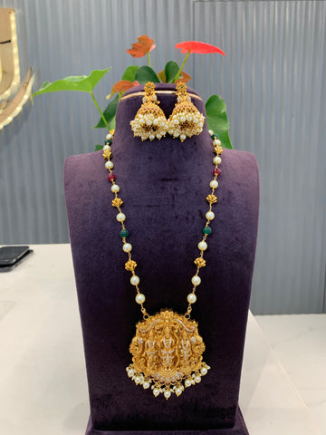 Beautiful Beads set with nakshi Ramparivar 3D locket set with Handmade Danda