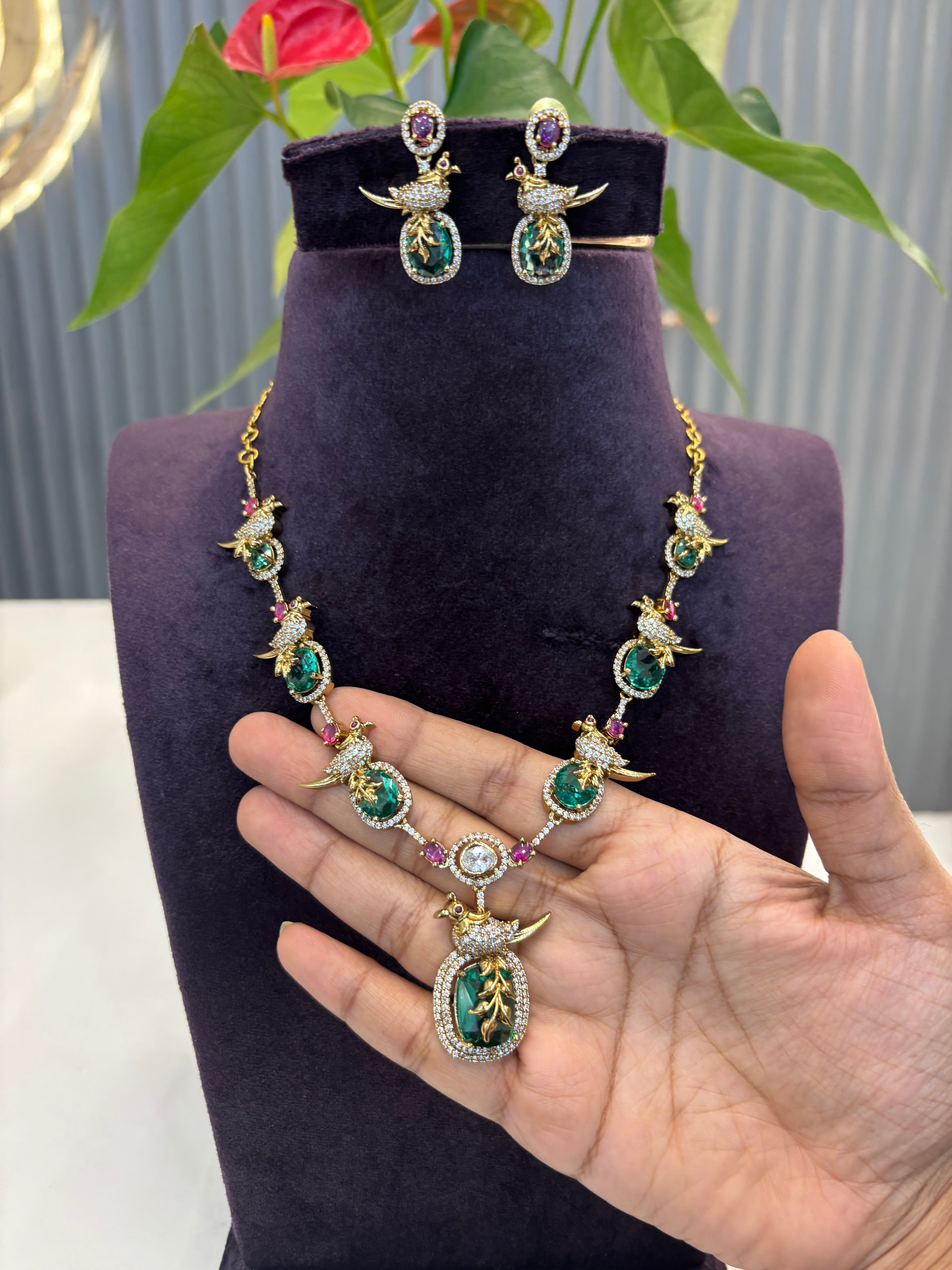 Beautiful Mint Green Parrot Necklace