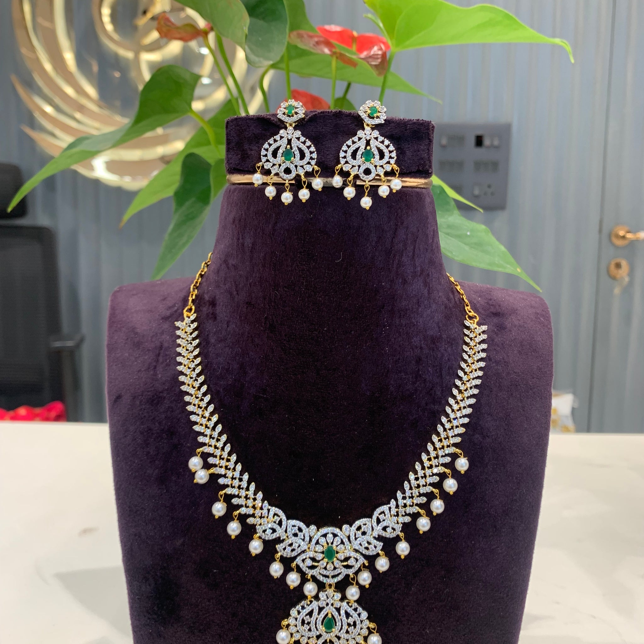 Beautiful GJ necklace