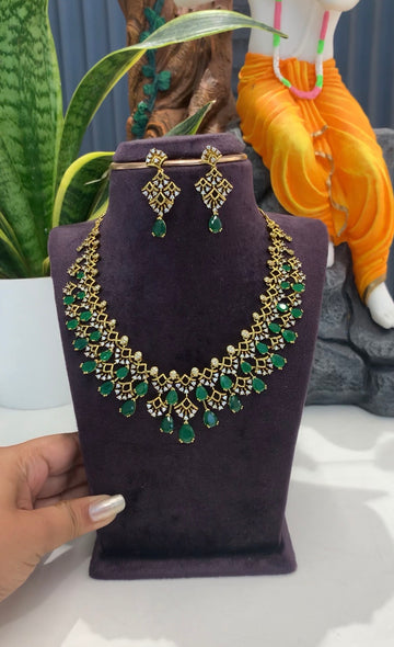 Beautiful green stone necklace