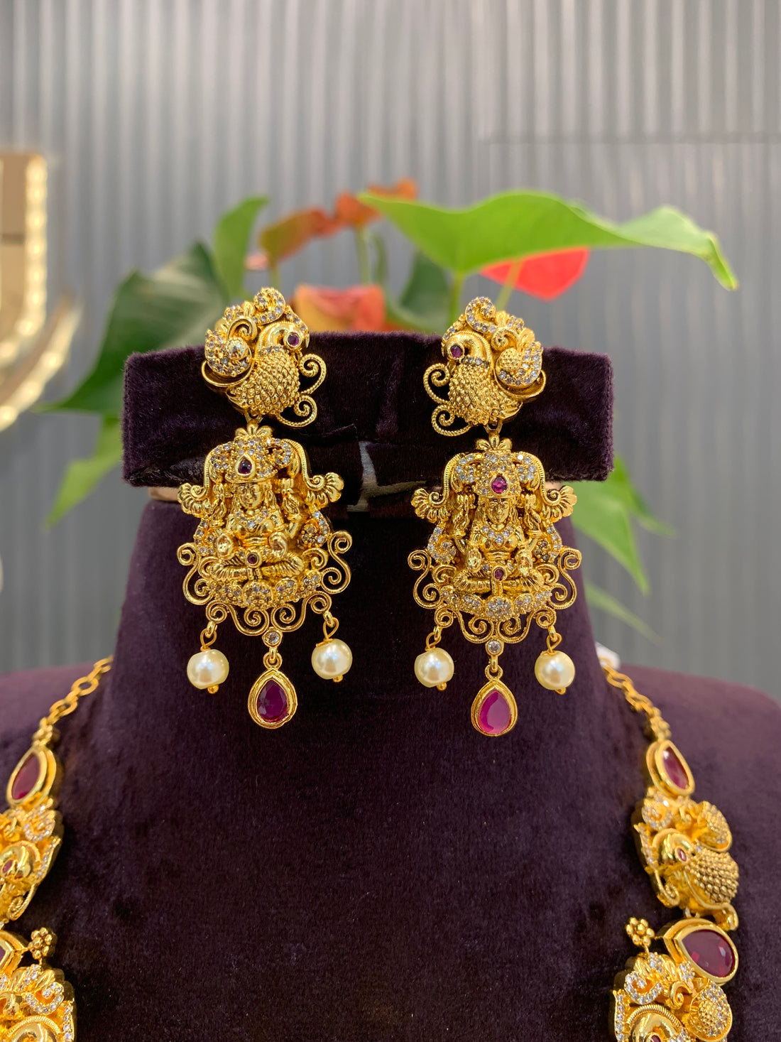 Beautiful Gero polish 3D necklace