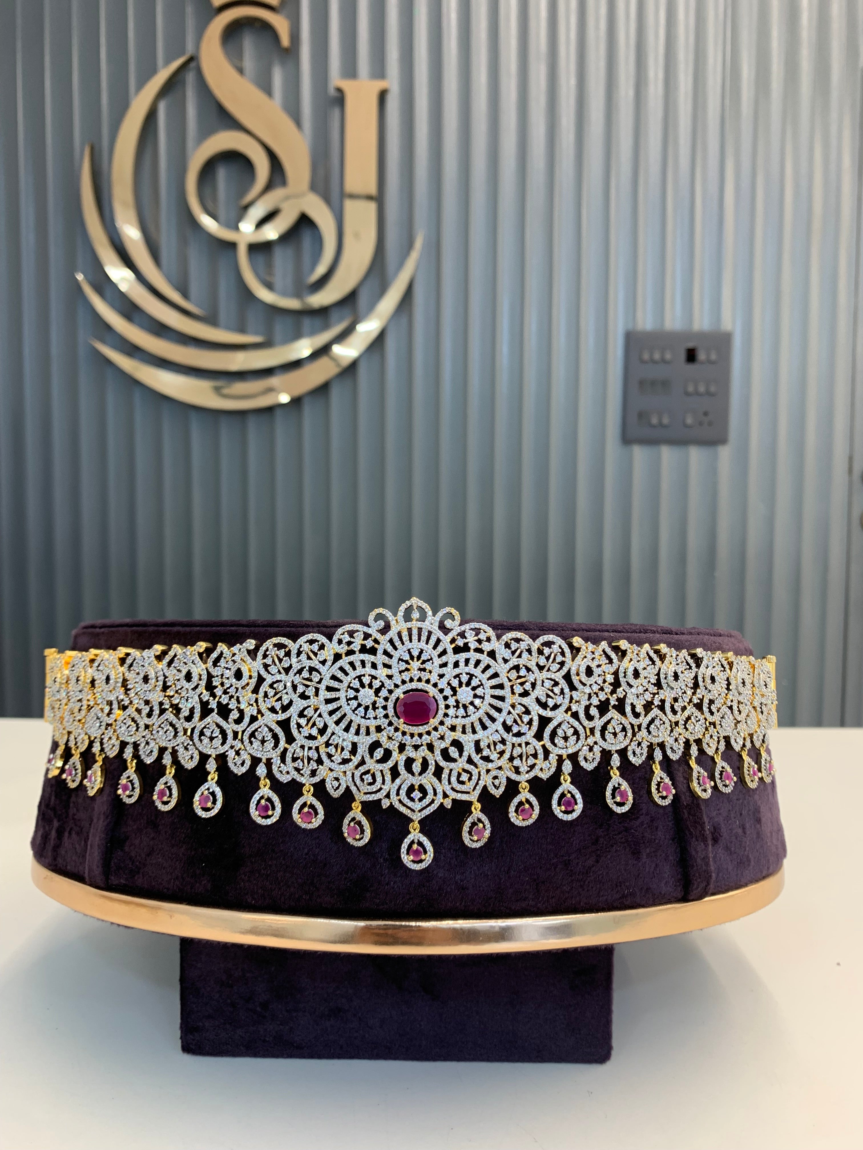 Beautiful GJ polish vaddanam