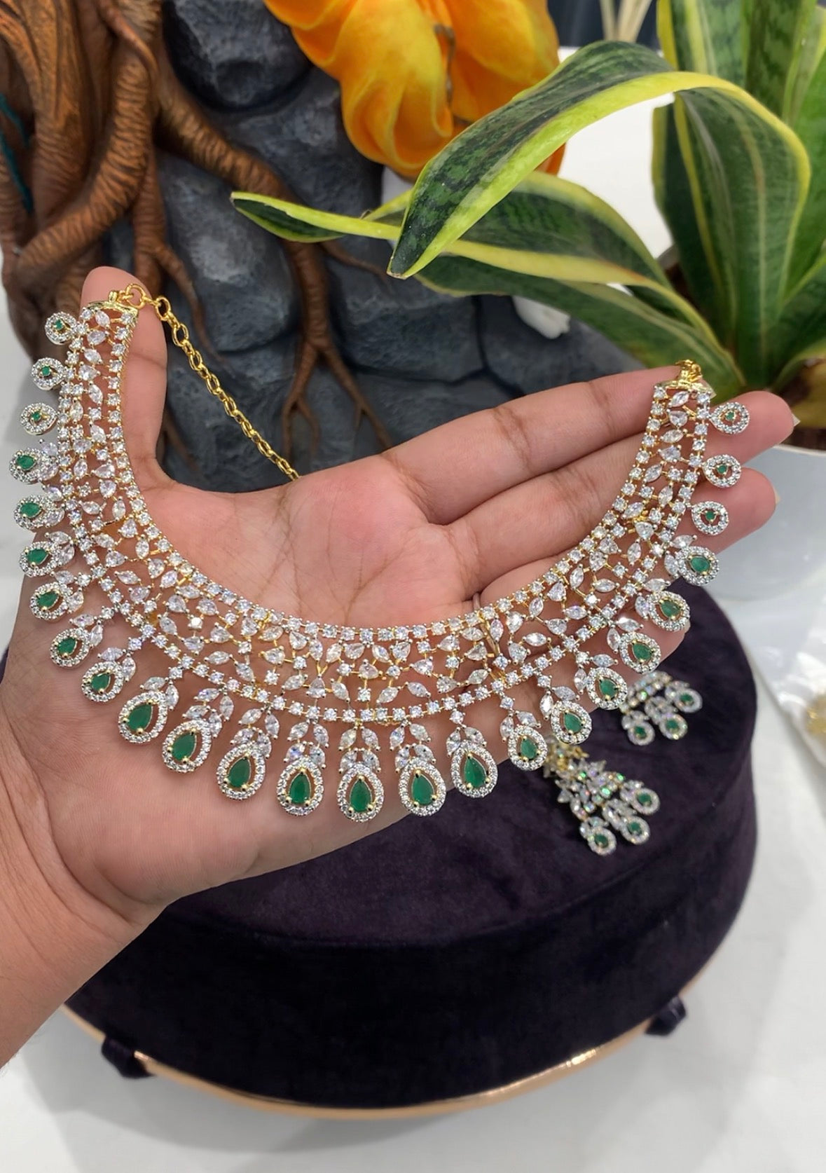 Beautiful GJ polish necklace
