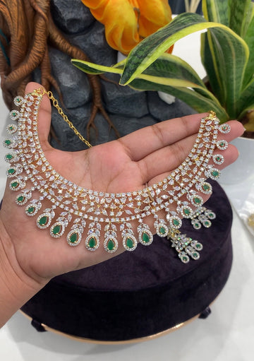 Beautiful GJ polish necklace