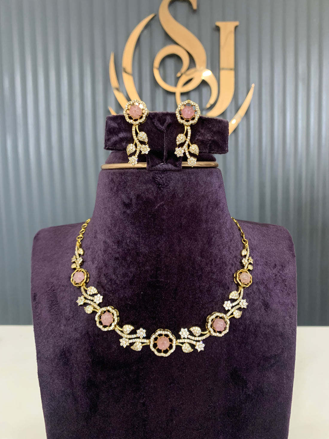 Beautiful necklace