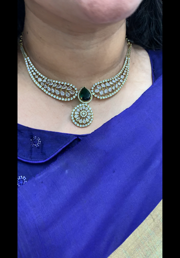 Beautiful Kanti style necklace