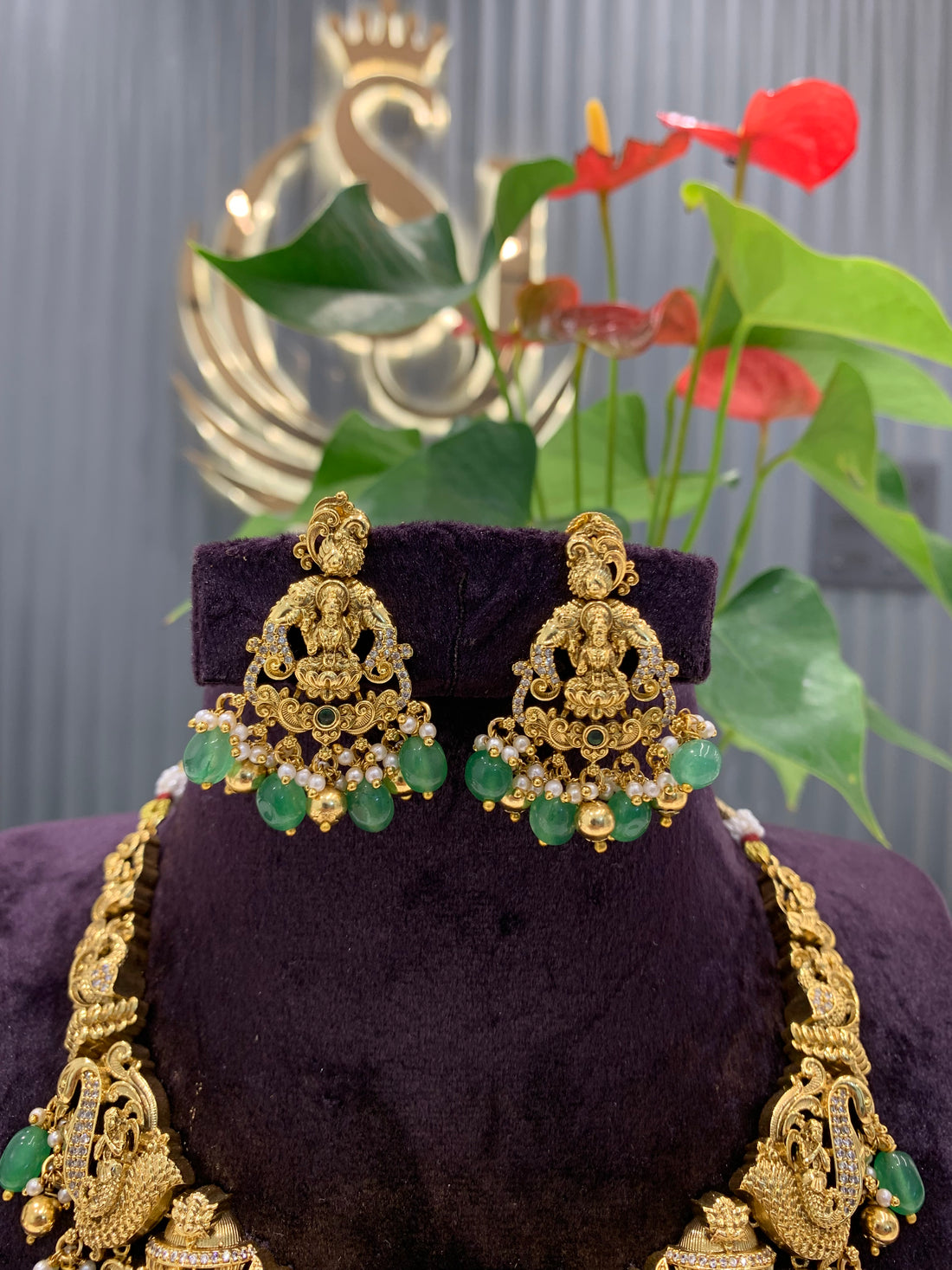 Beautiful nakshi 3D necklace