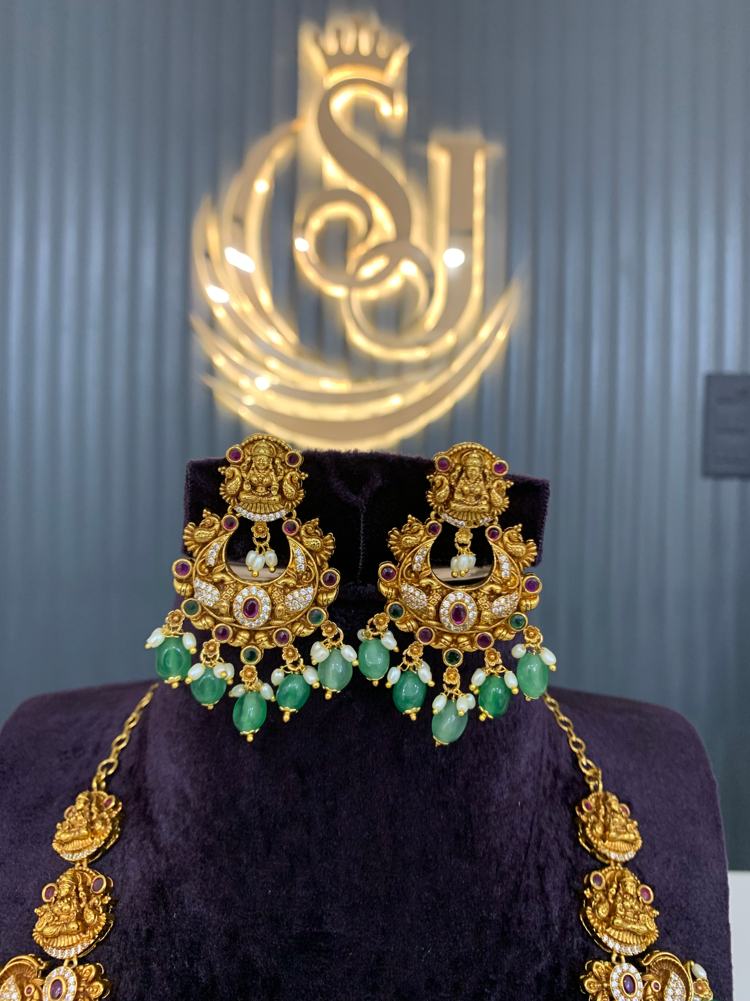 Beautiful nakshi 3D mini haram