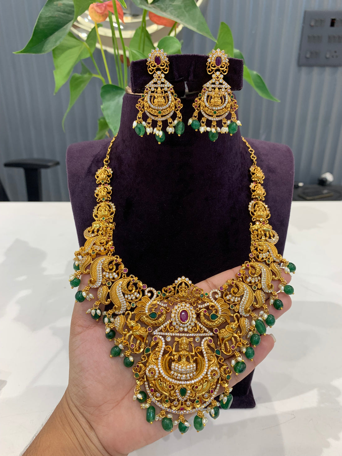 Beautiful nakshi necklace