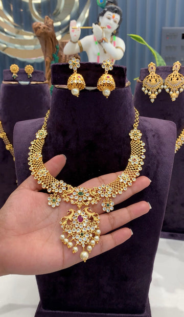 Beautiful cz necklace
