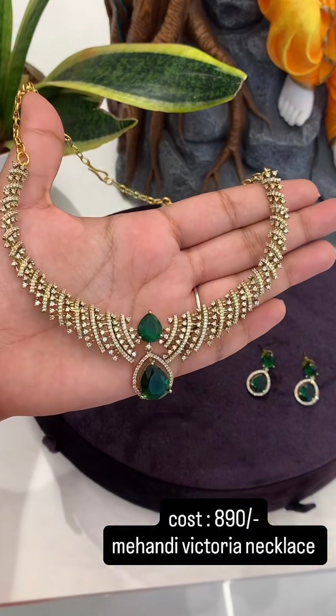 Beautiful green stone necklace