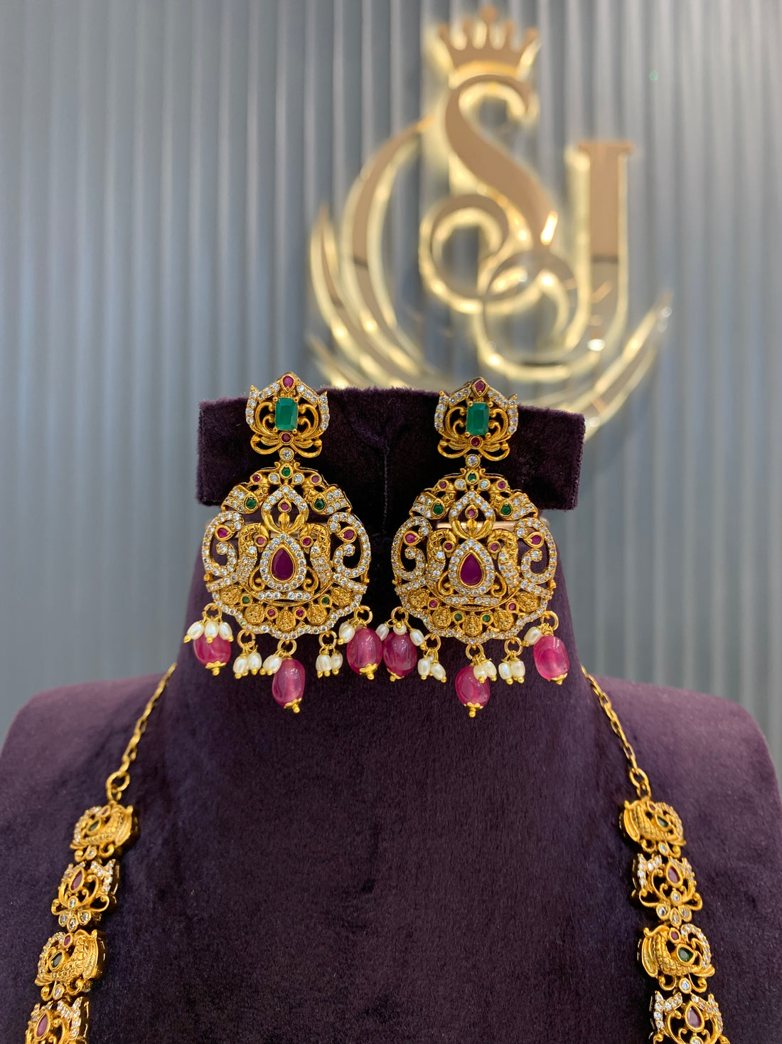 Beautiful necklace