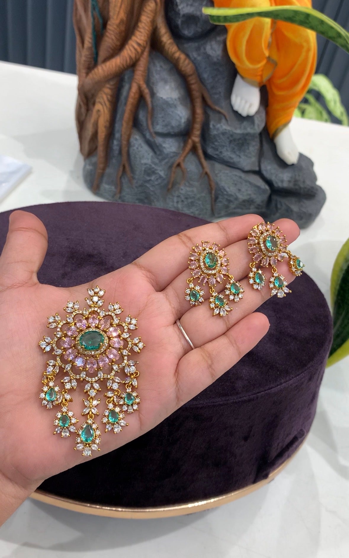 Beautiful pendant set with earrings
