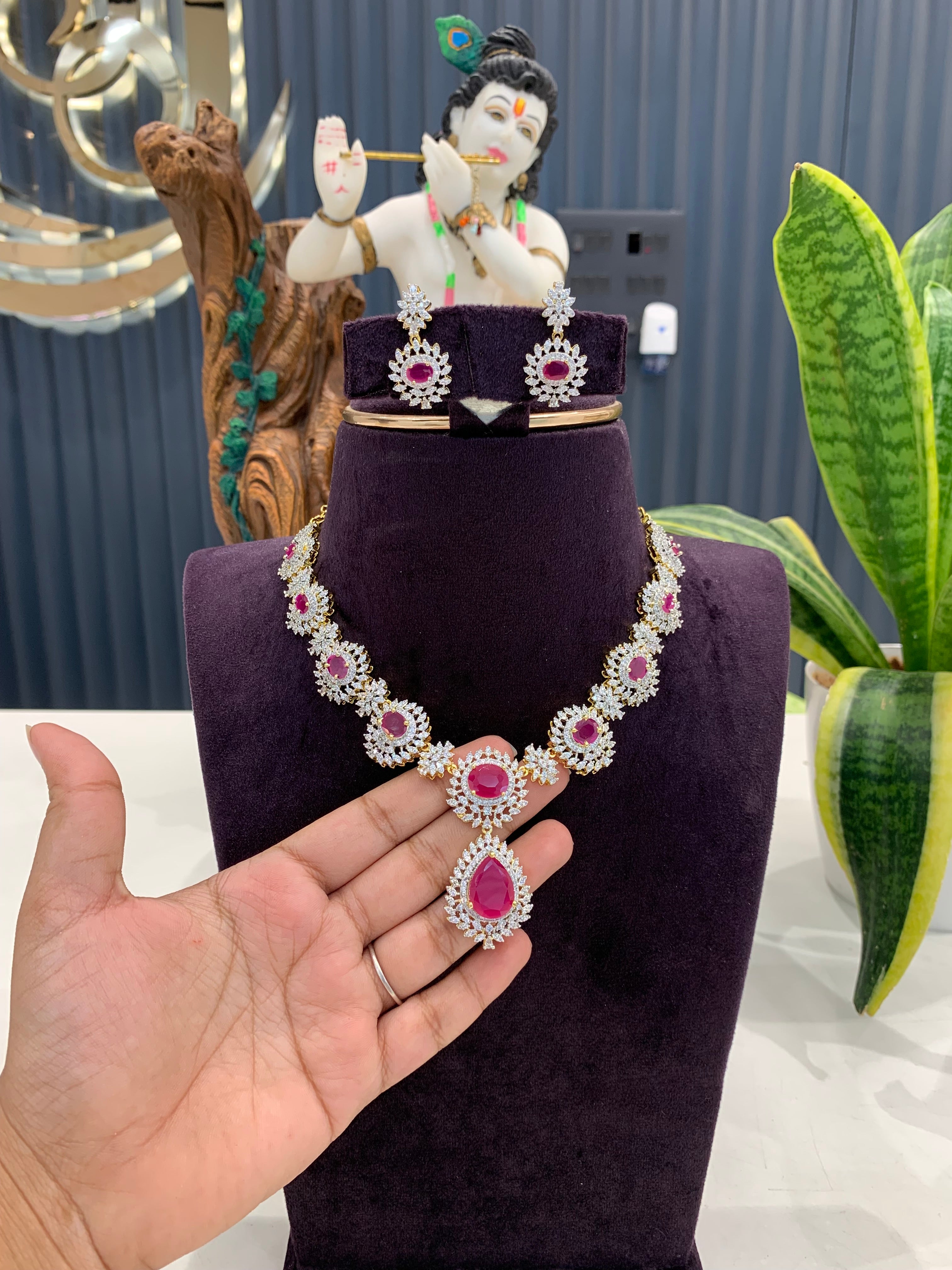 Beautiful ruby GJ polish necklace