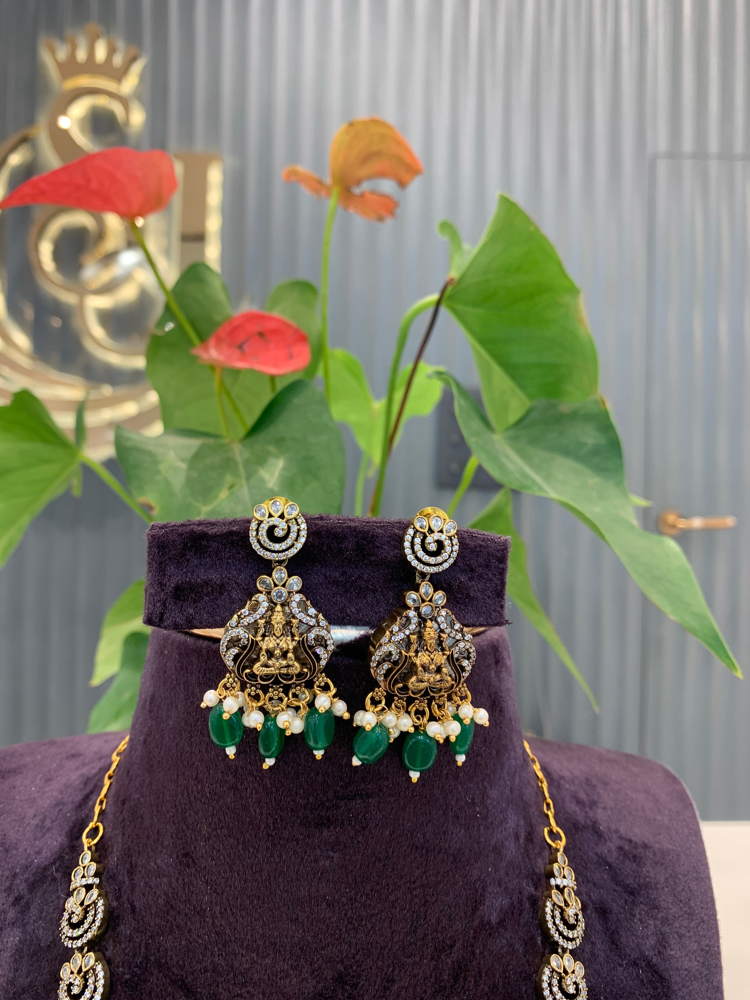Beautiful simple necklace