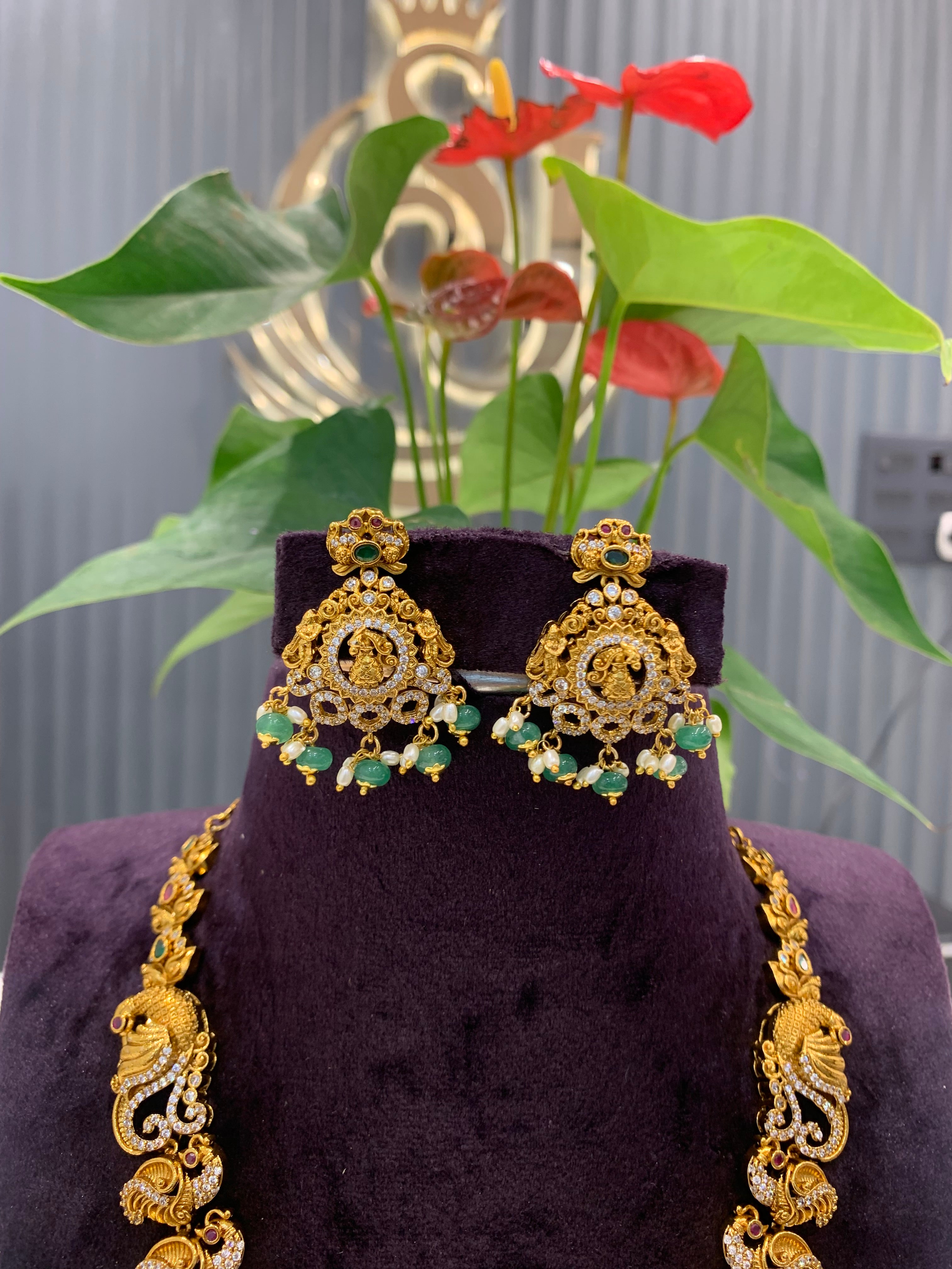 Beautiful nakshi necklace