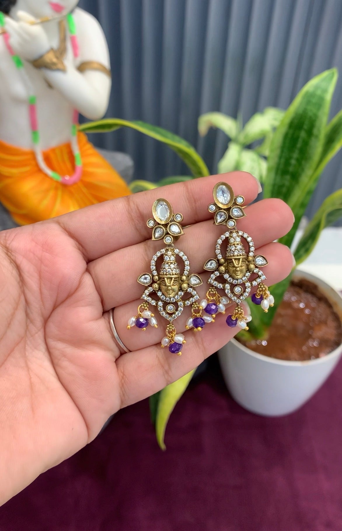 Beautiful party wear necklace @offer price