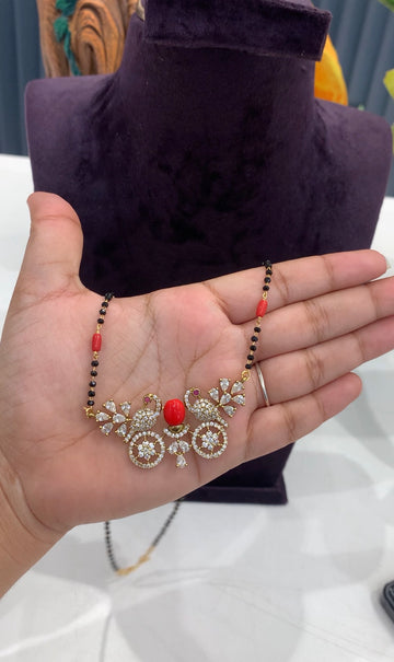 Beautiful Locket with Stylish Blackbeads