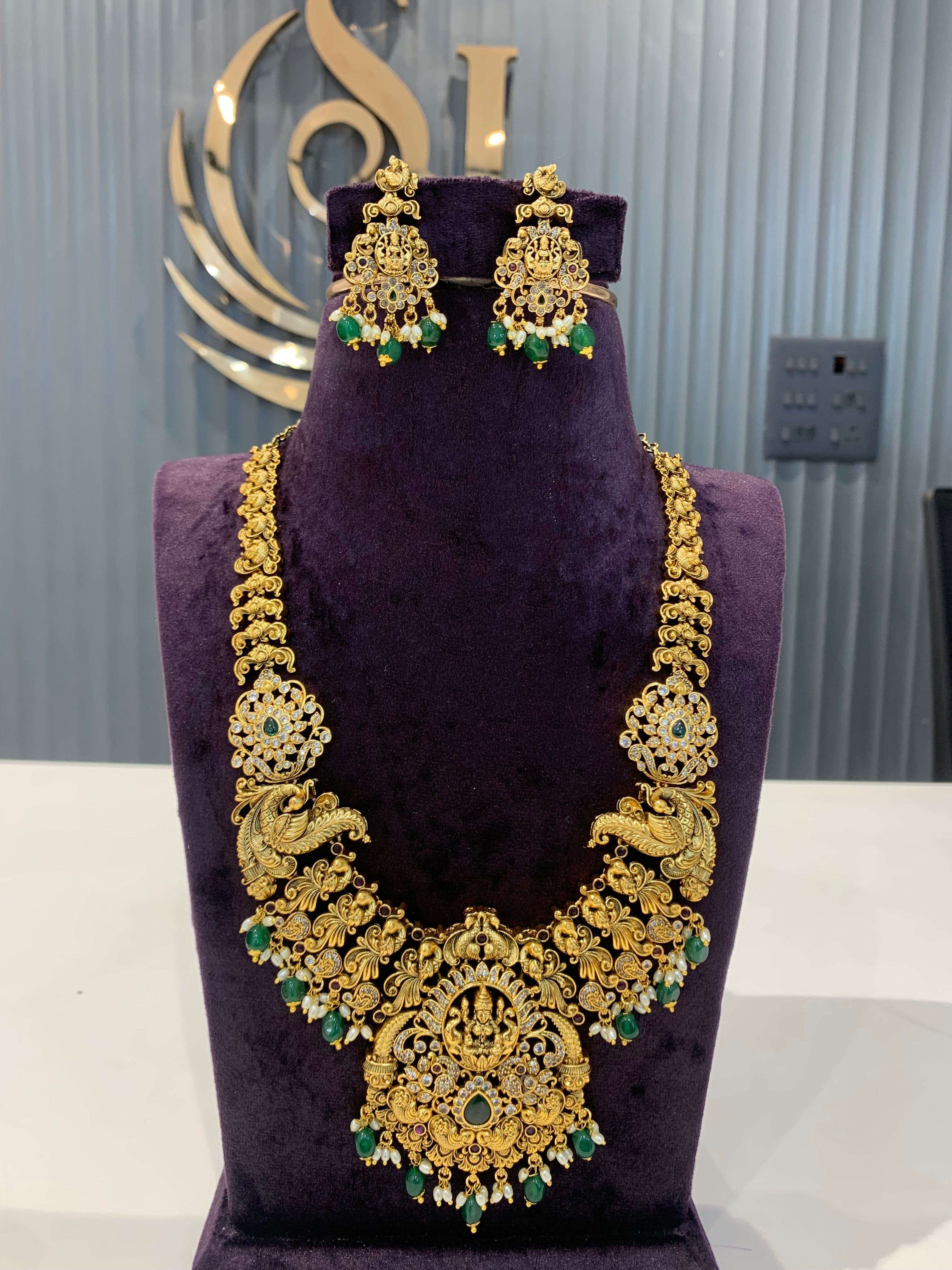 Beautiful heavy mini haram