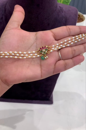 Beautiful Chocker