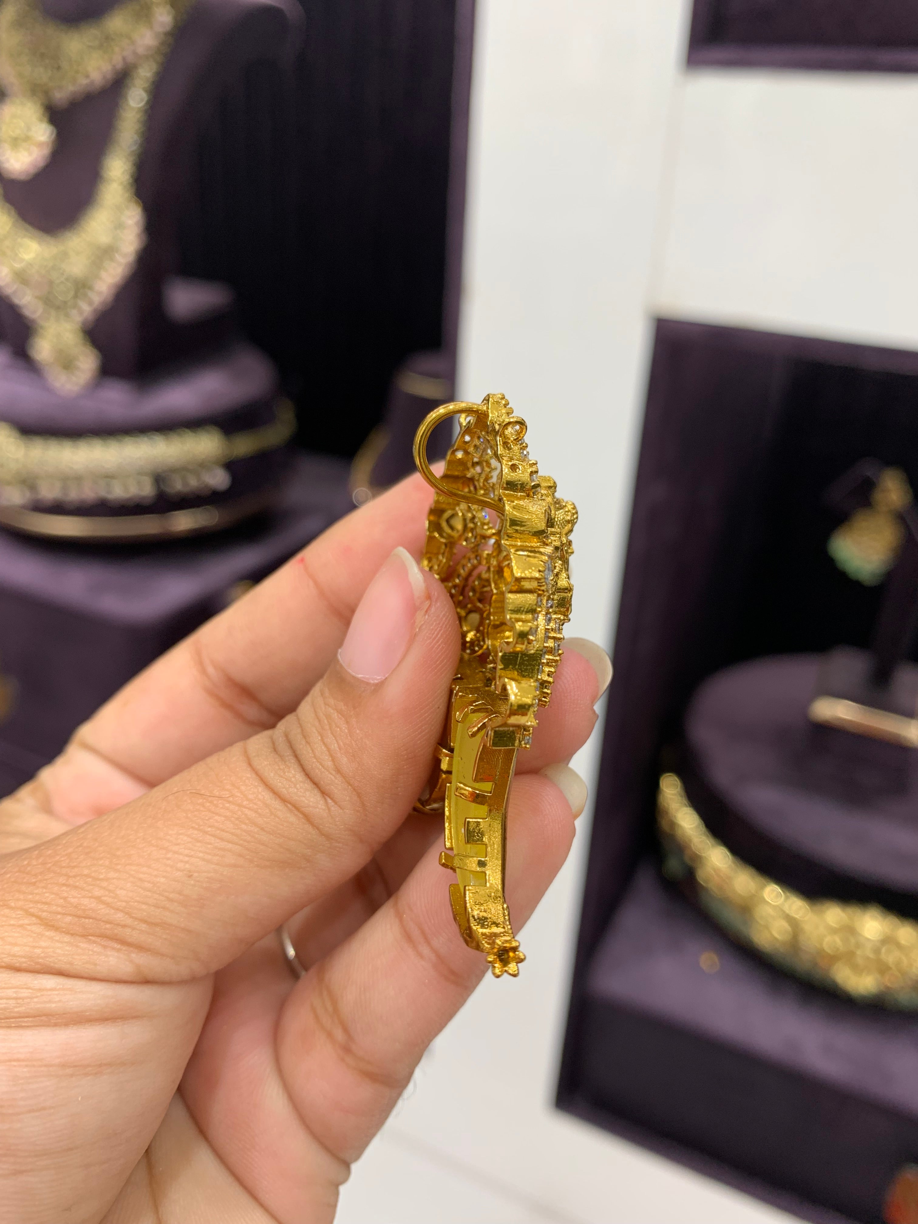 Beautiful ganesh tiger nail with back hook