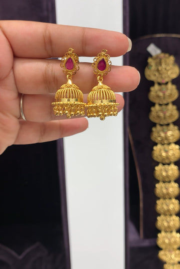 Beautiful gold replica jumkies