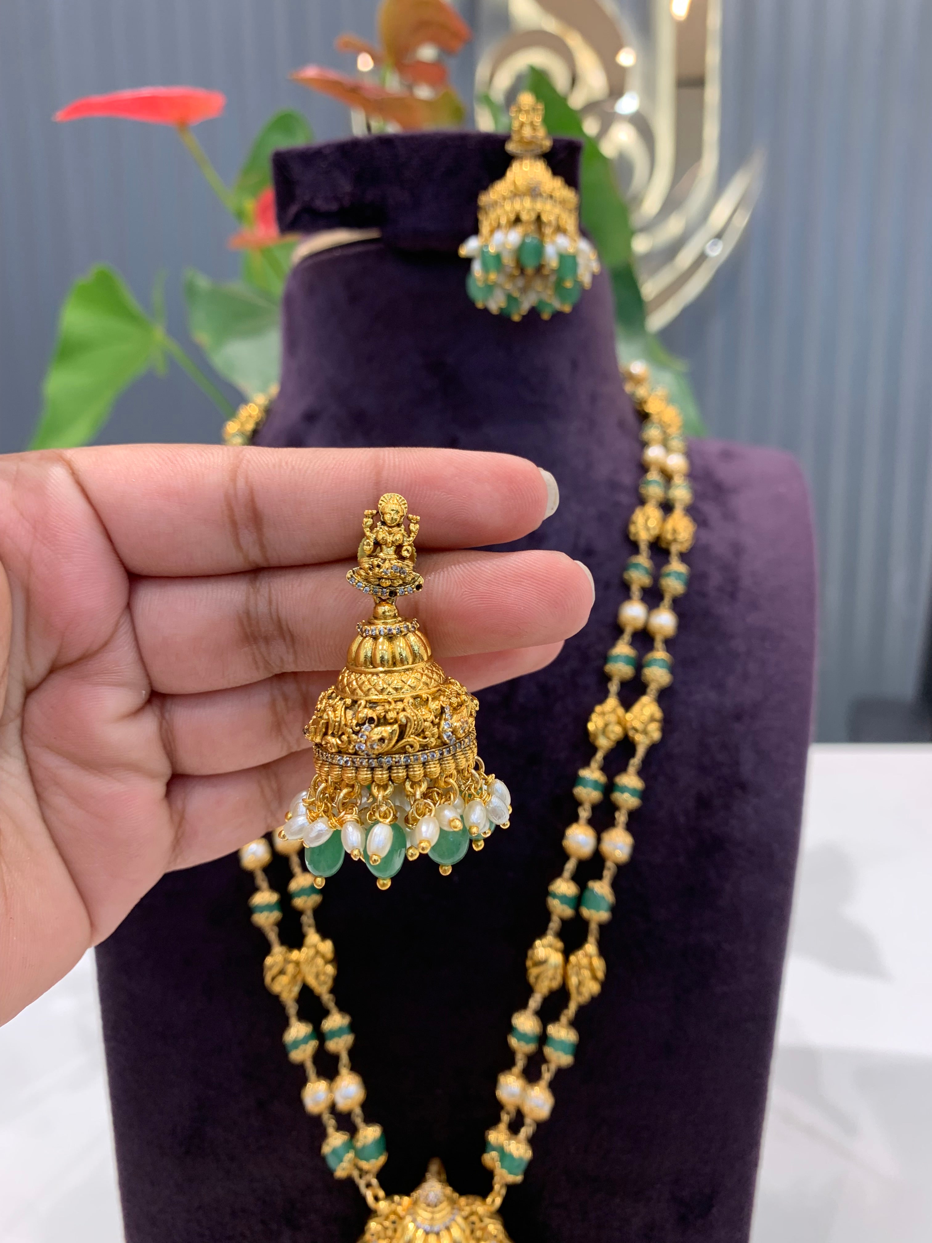Beautiful customised nakshi beads set