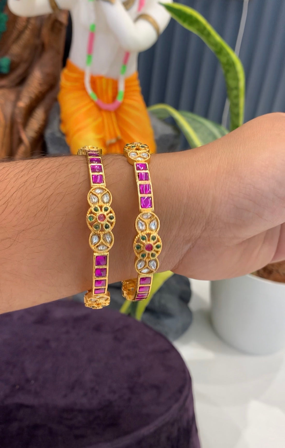 Beautiful jadav bangles set of 2