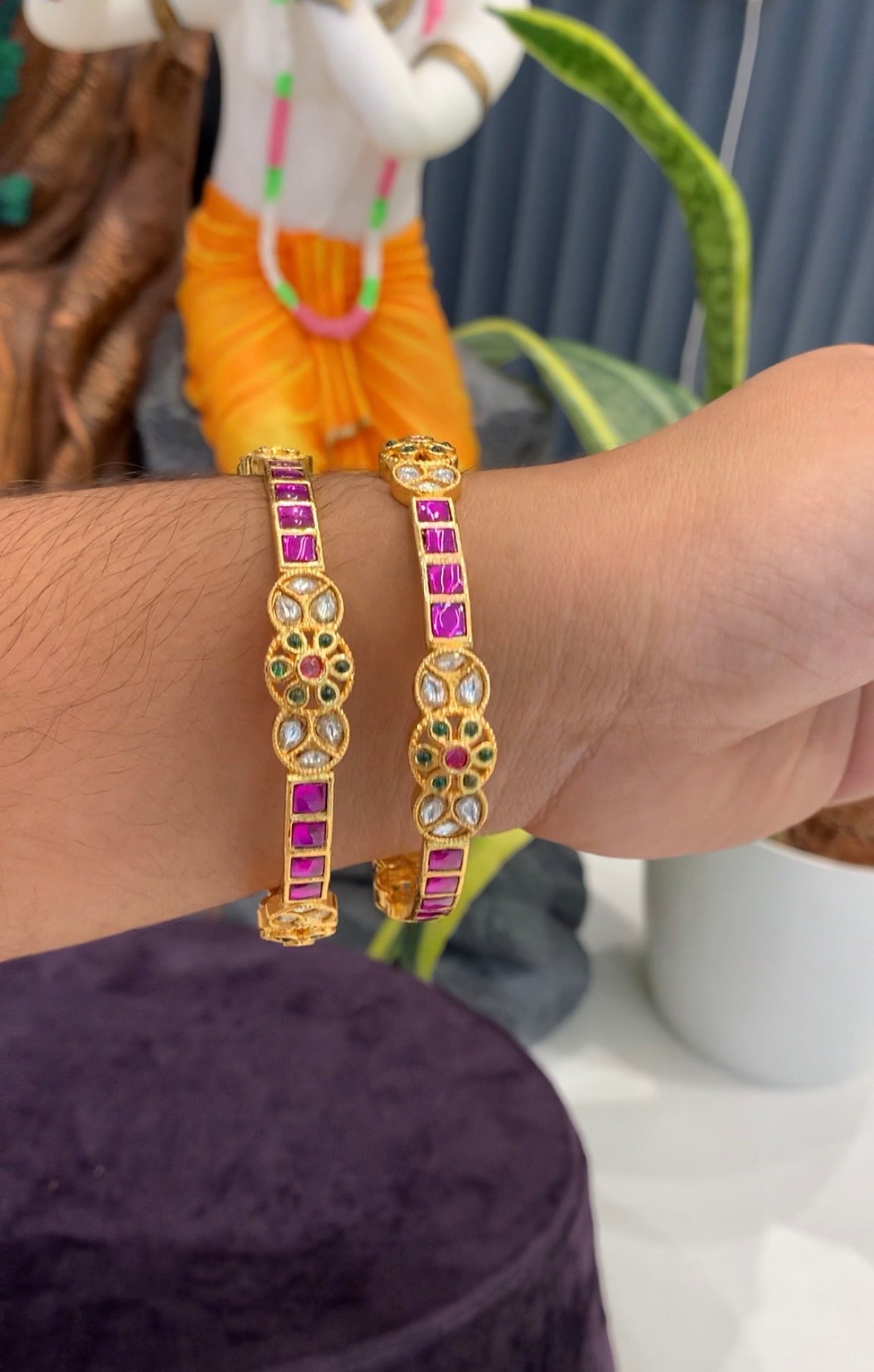 Beautiful jadav bangles set of 2