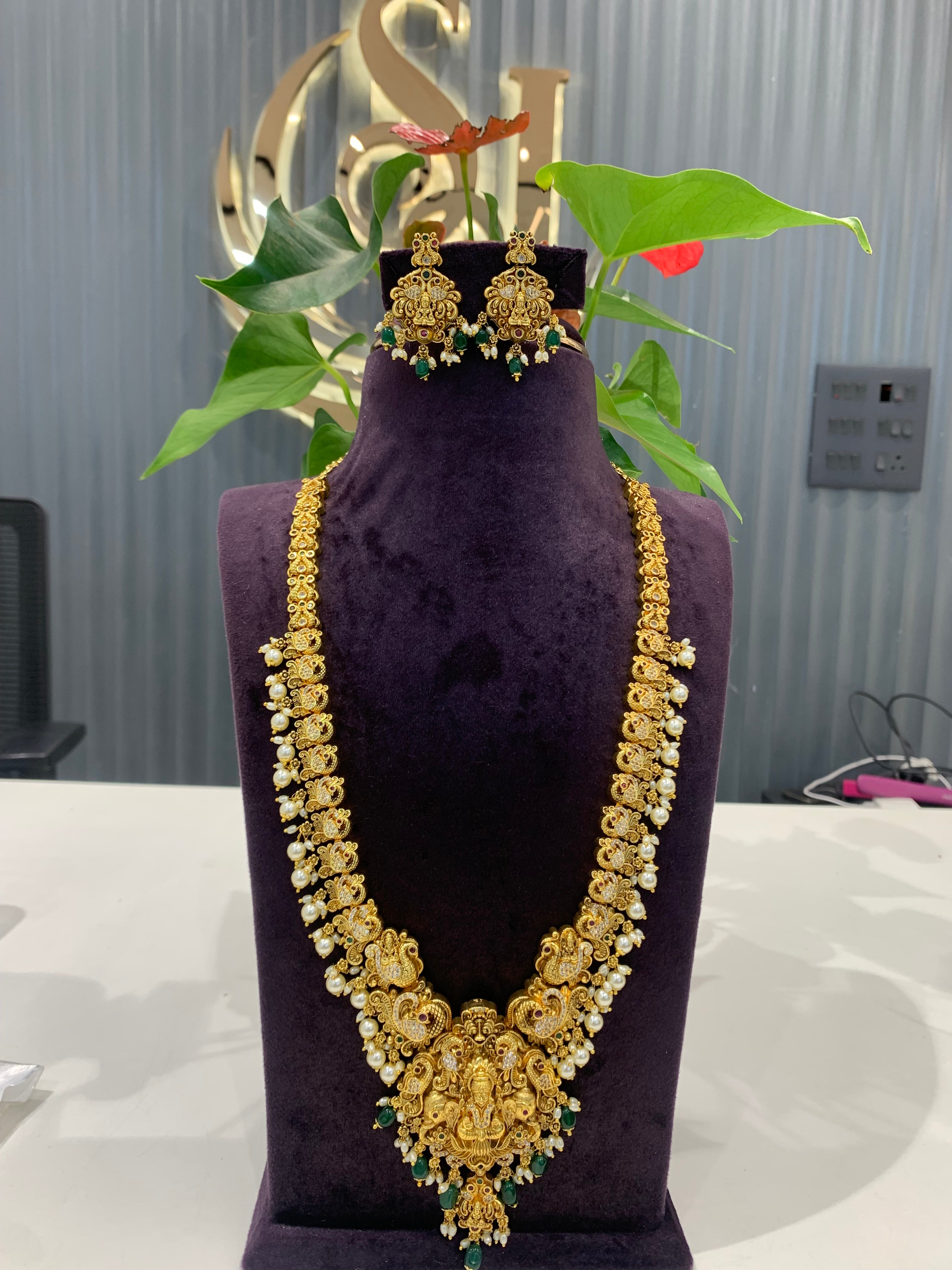 Beautiful nakshi 3D haram