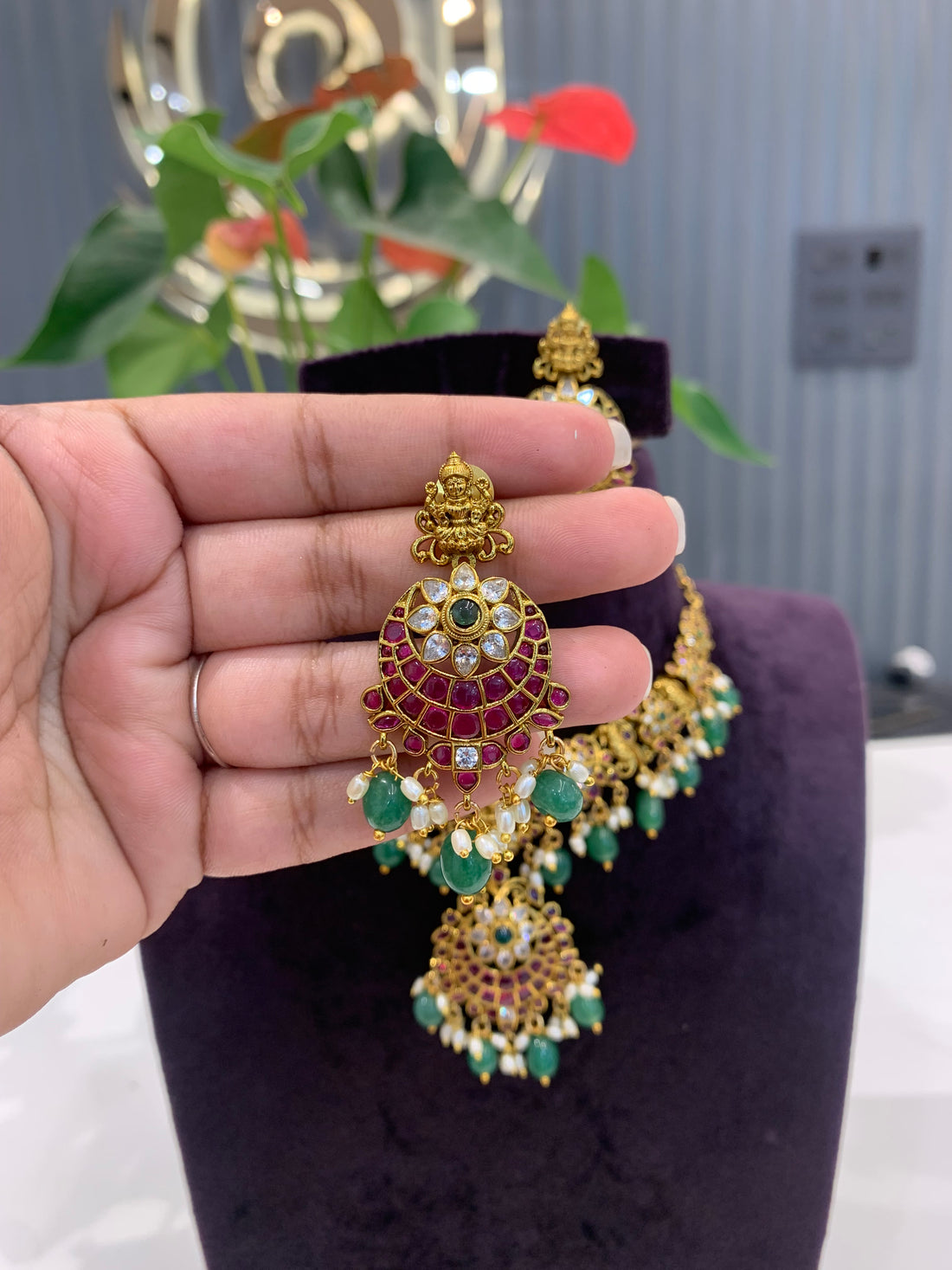 Beautiful customised trendy necklace