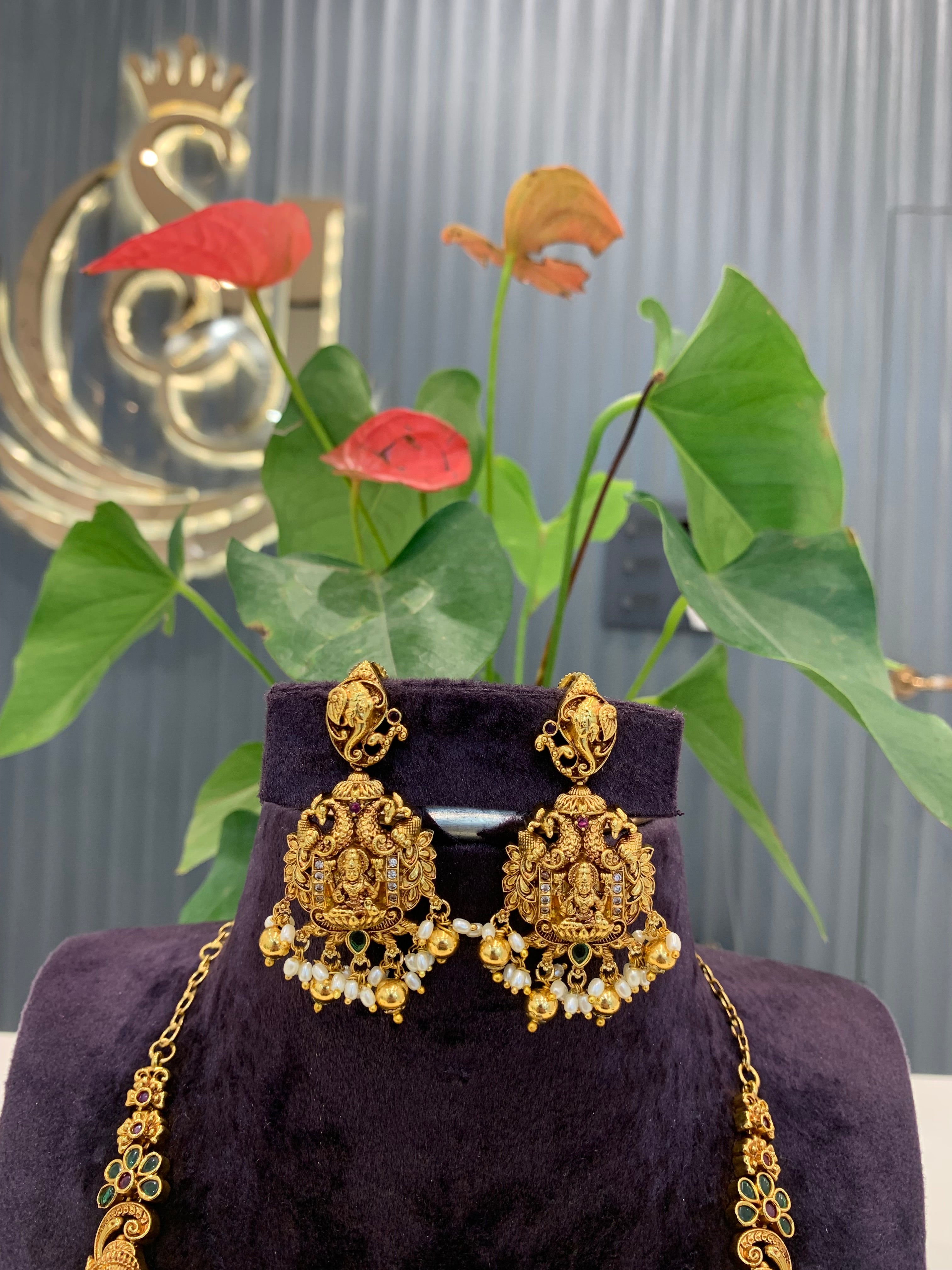 Beautiful nakshi 3D necklace