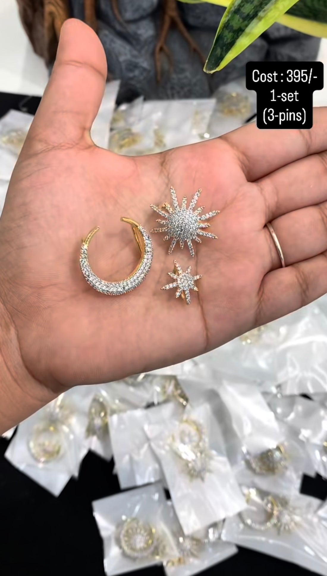 Beautiful hair pins set of 3