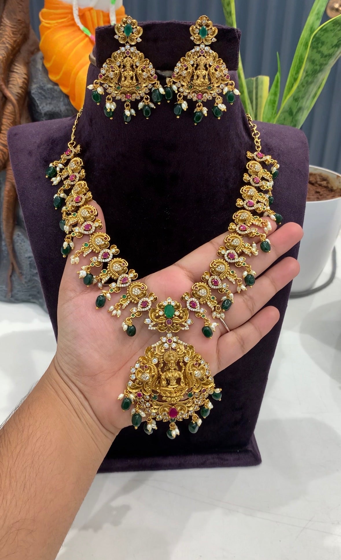 Beautiful nakshi necklace