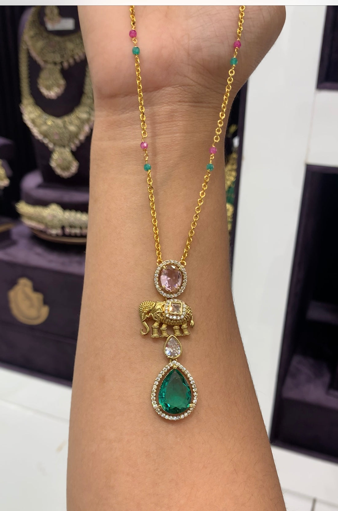 Beautiful Elephant locket set with chain