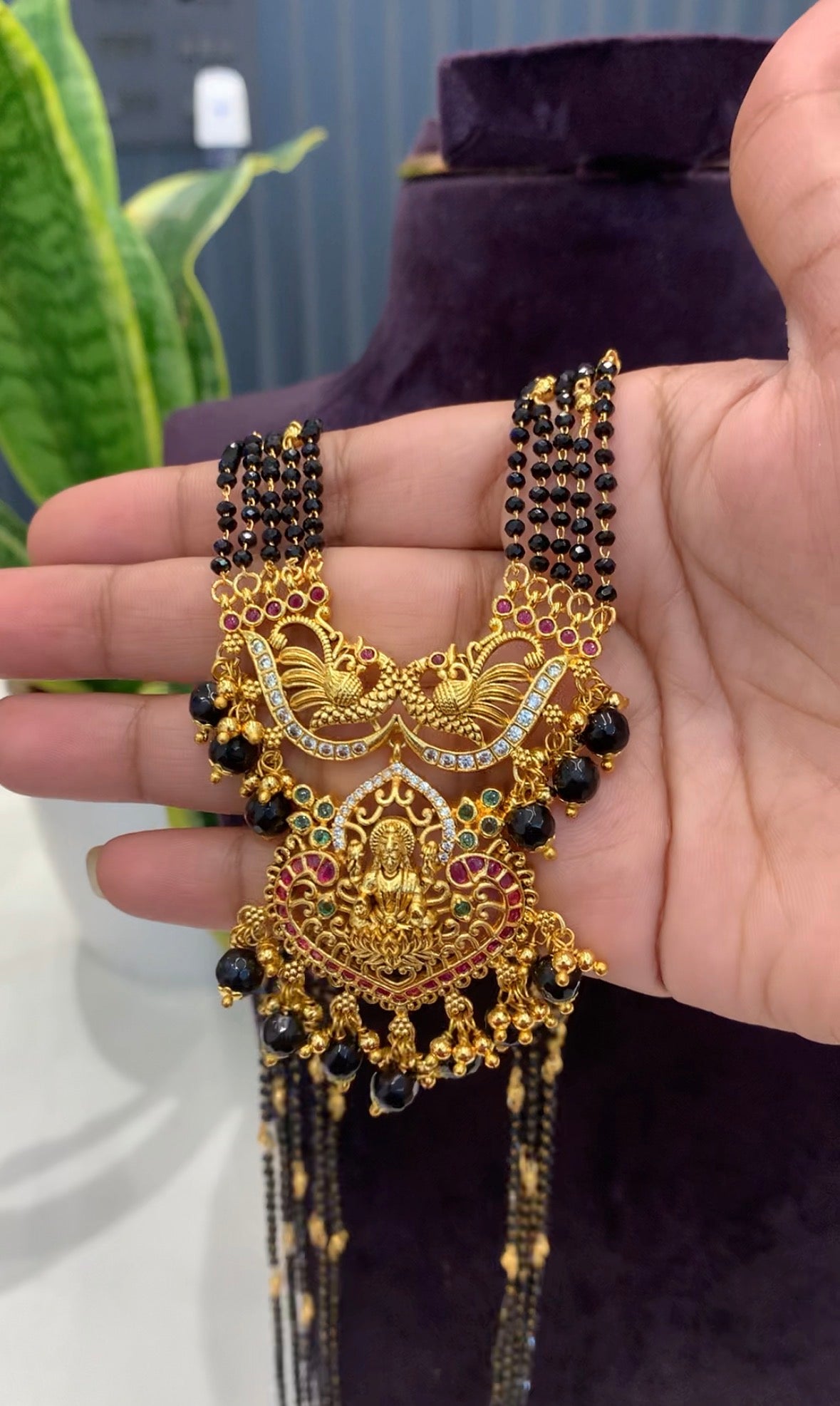 Beautiful customised 5 line  blackbeads 24inchs
