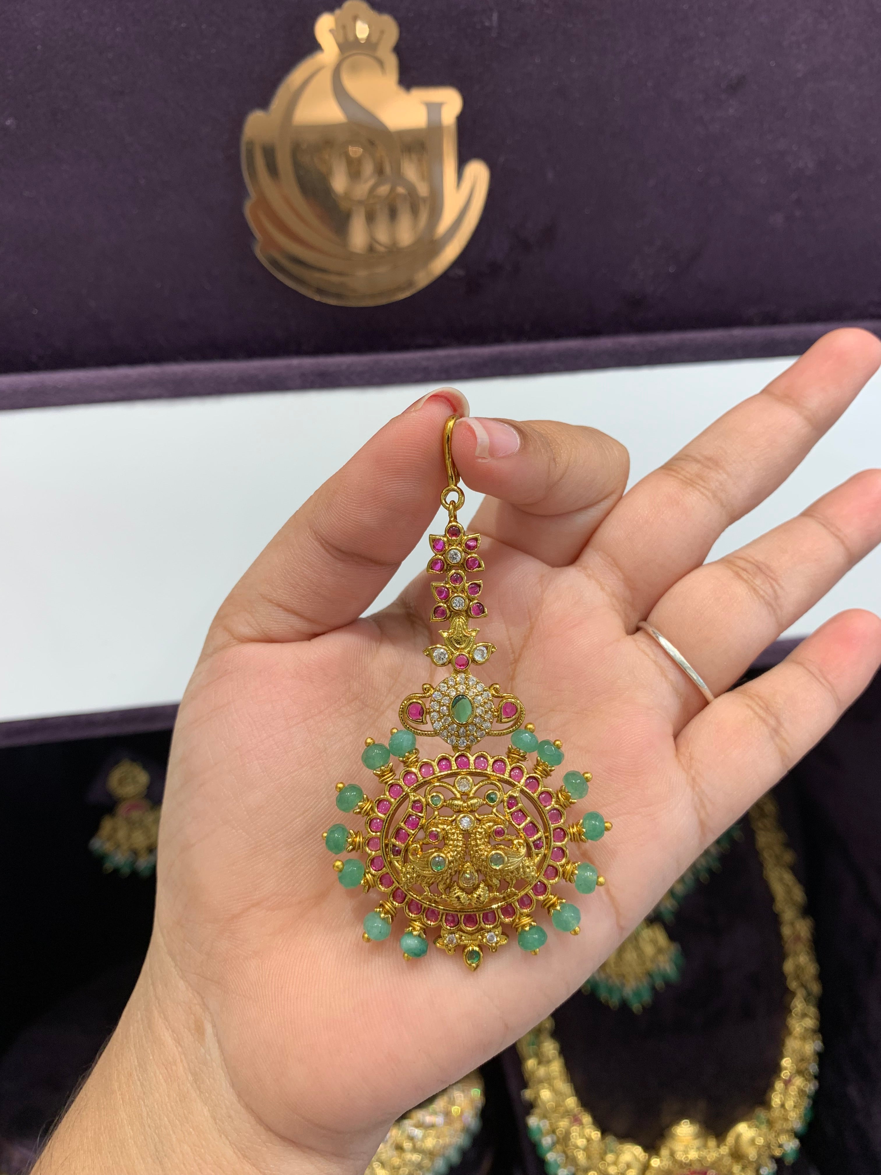 Mehandi Tikka