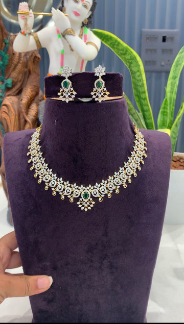 Beautiful GJ polish necklace