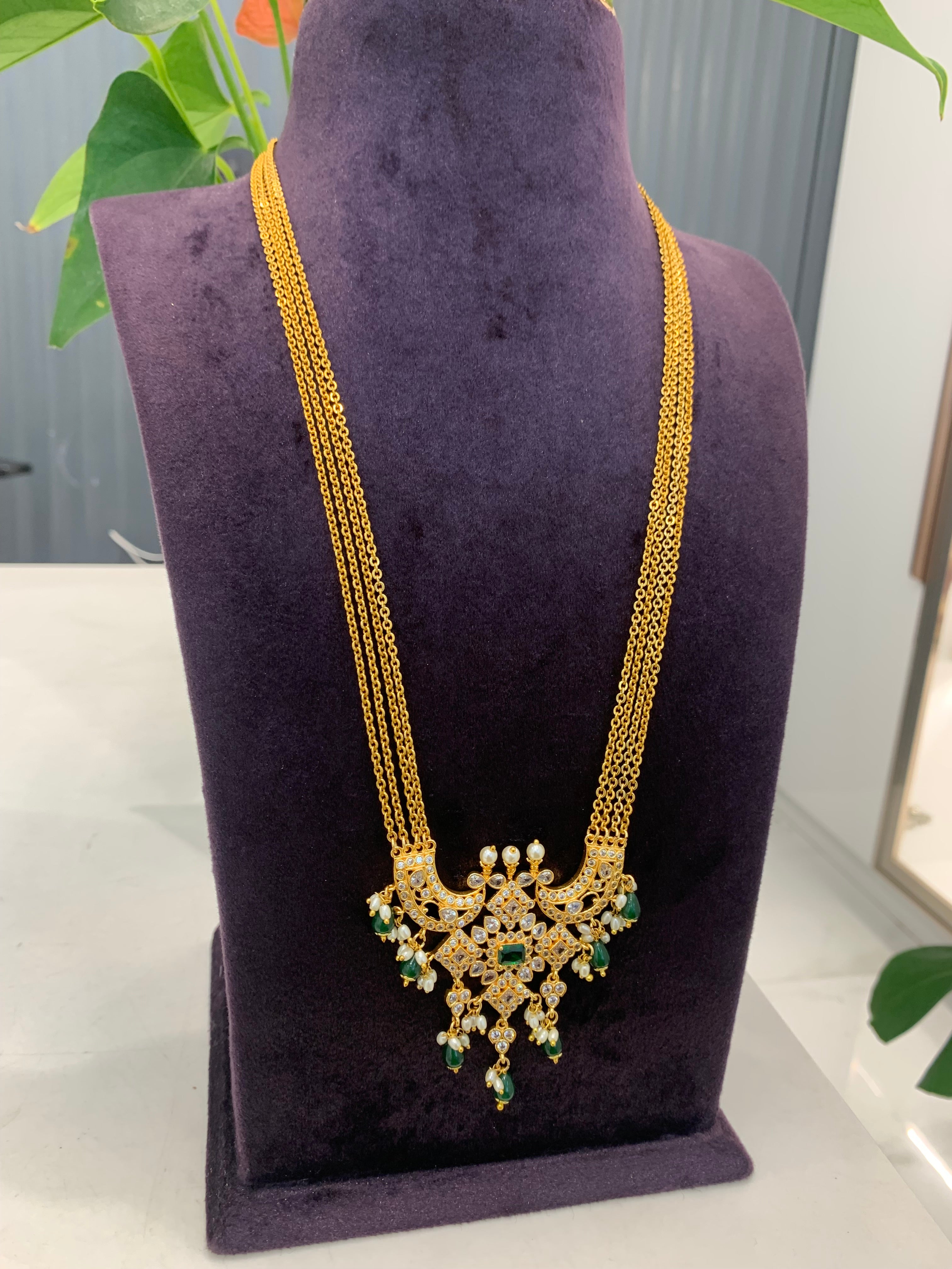 Beautiful Locket with 4 line Chandraharam