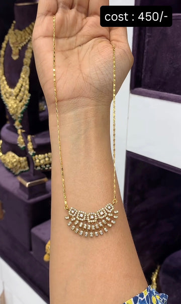 Beautiful Pendent With simple Chain