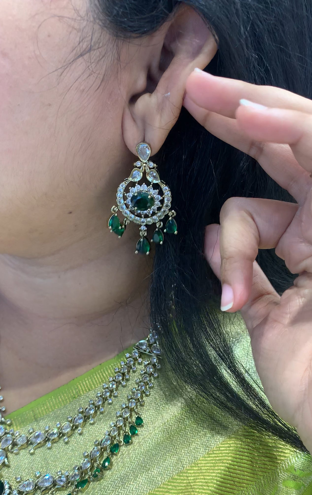 Beautiful premium necklace