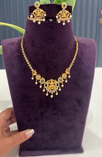 Beautiful simple necklace