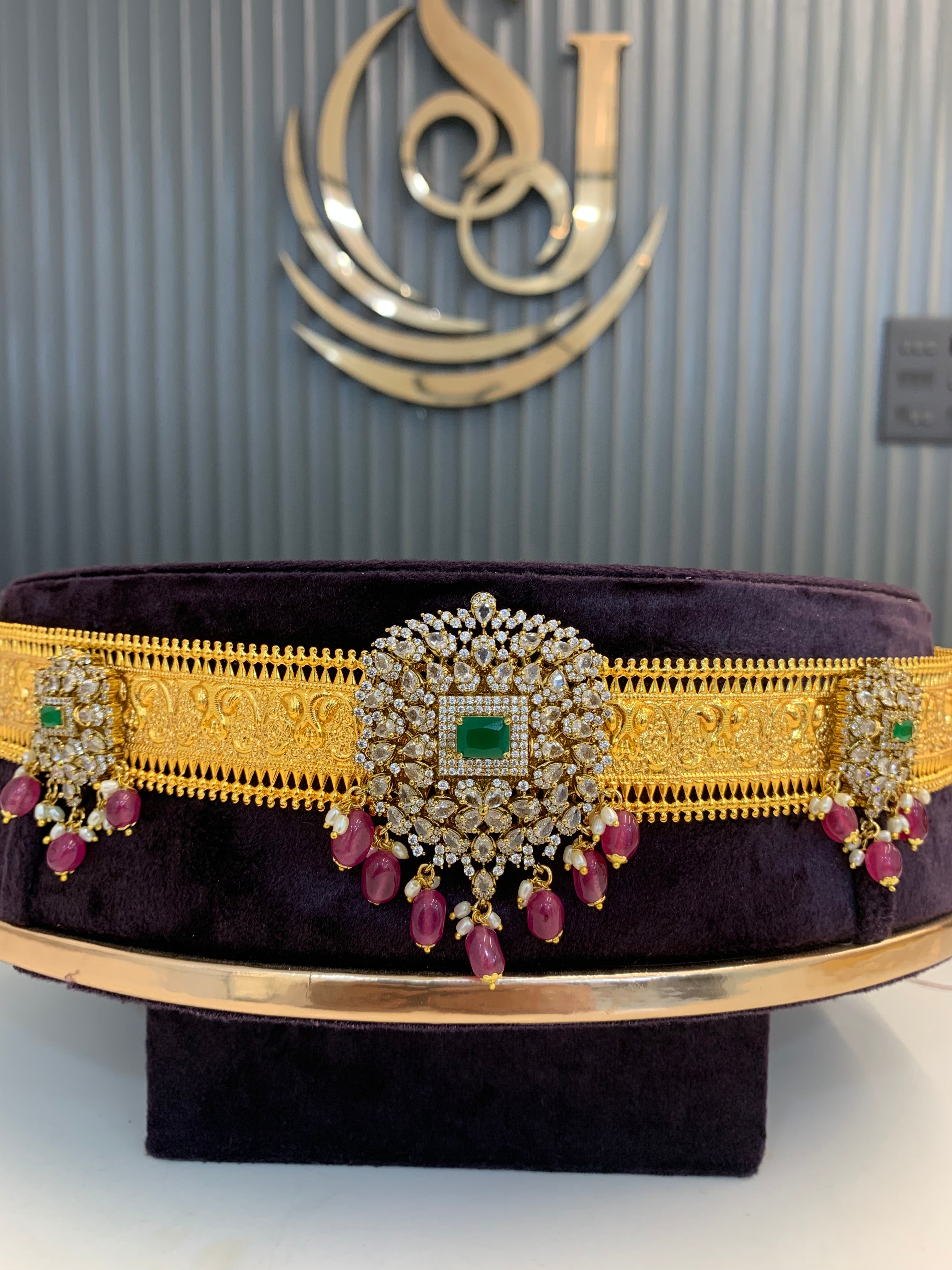 Beautiful hipbelt adult 42inchs