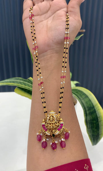 Beautiful Jadav Kundhan Lakshmidevi Pendent With Customised Blackbeads Chain (16-18inches)