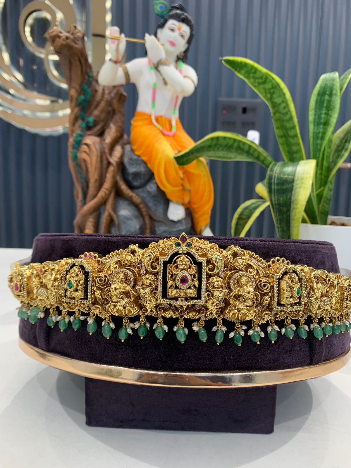 Beautiful nakshi rotatable 2 in 1 vaddanam