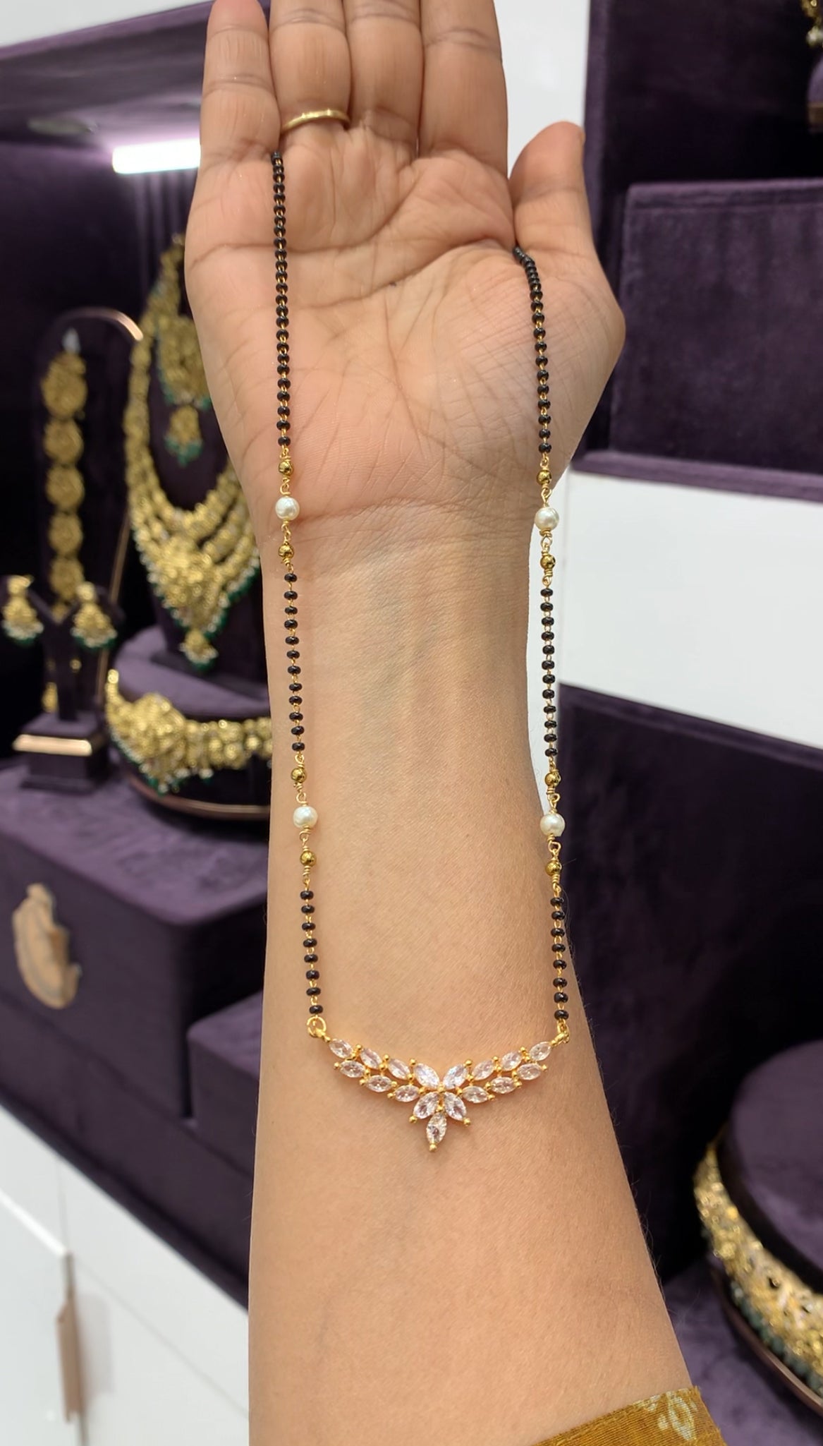 Beautiful blackbeads 18 inchs