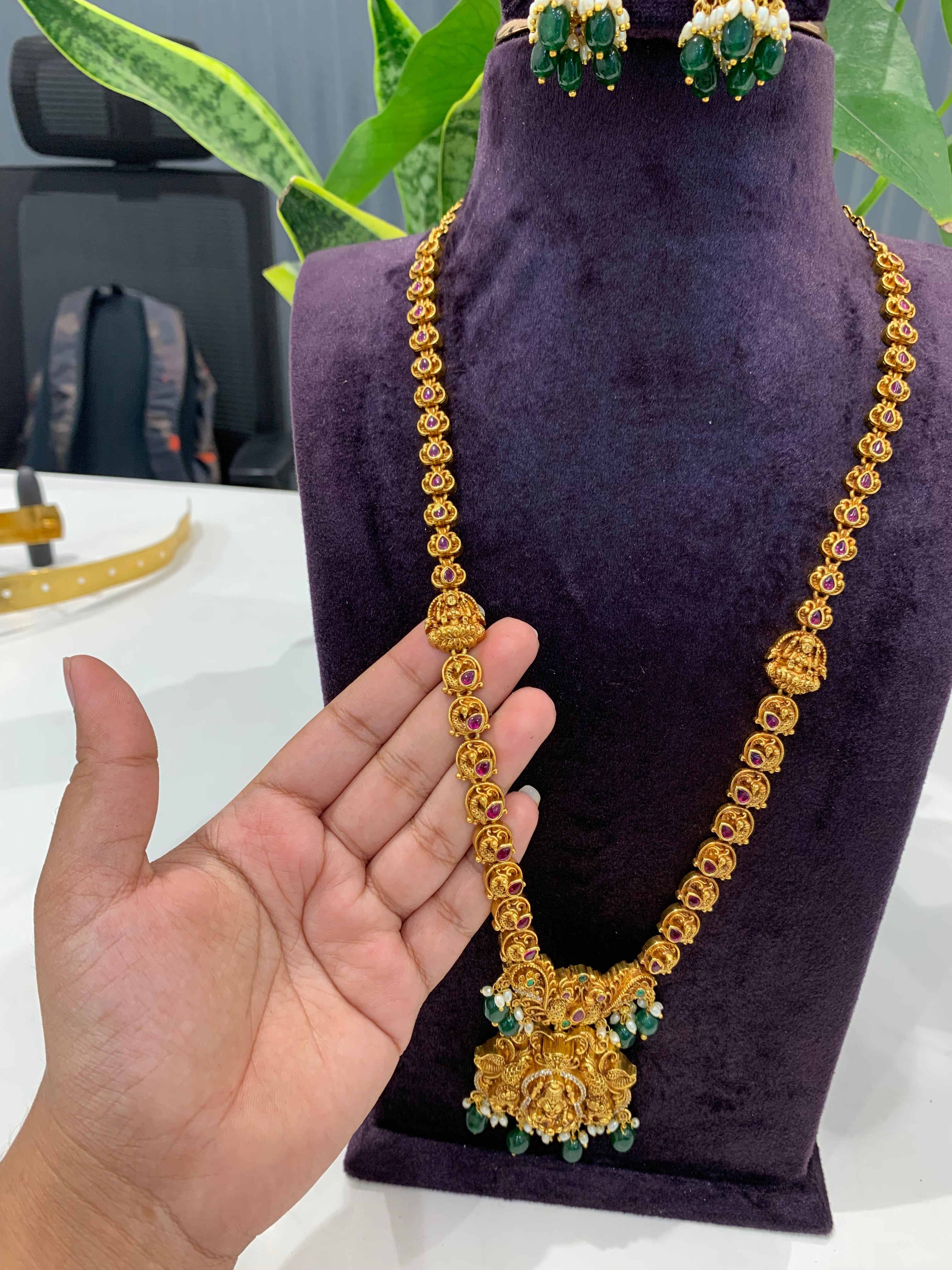 Beautiful long nakshi 3D haram